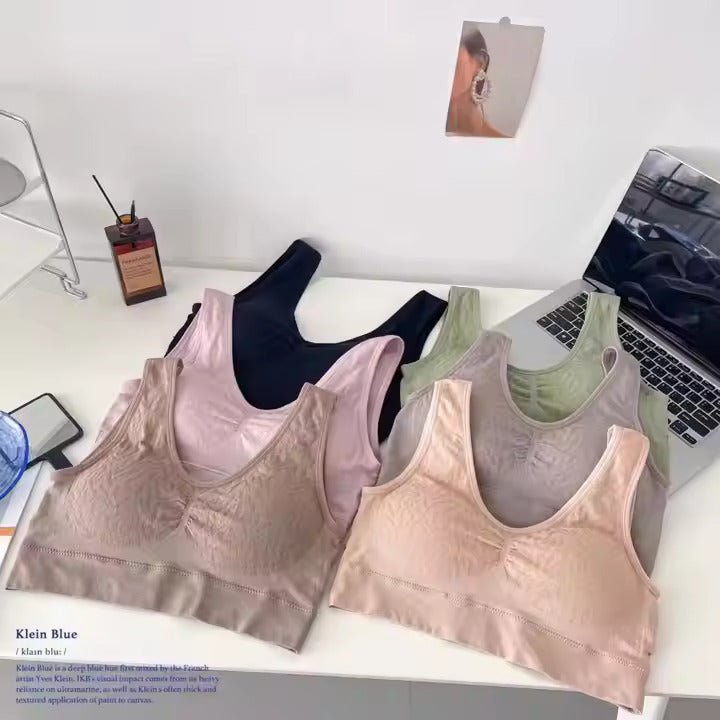 Plus-Size Seamless Sports Bra – Fixed Cup - The Luissa